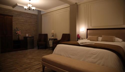 Superior Suite