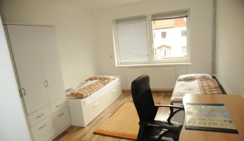 Standard Twin Room with Shared Bathroom