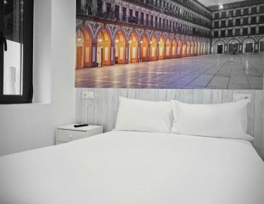 Standard Double Room with Shared Bathroom