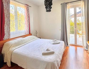 Apartment with Terrace