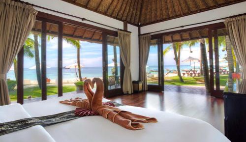 Villa Balinese Luxury Beach Front