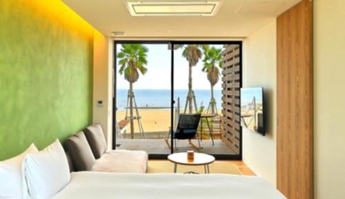 Superior Twin Room with Sauna