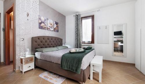 Superior One-Bedroom Apartment