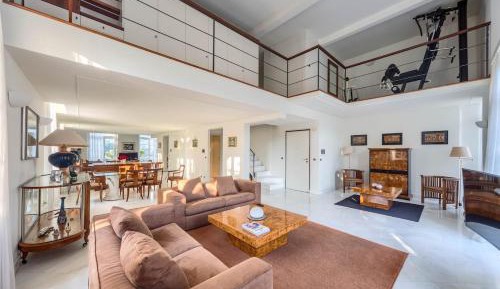 Four-Bedroom Apartment