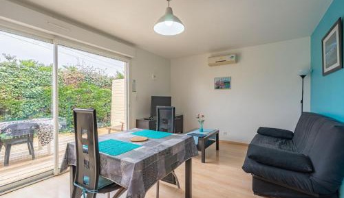 Superior One-Bedroom Apartment