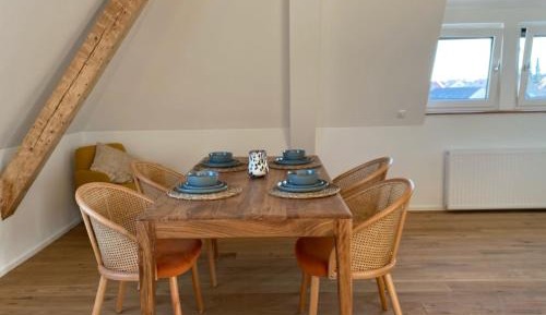 Three-Bedroom Apartment with Balcony
