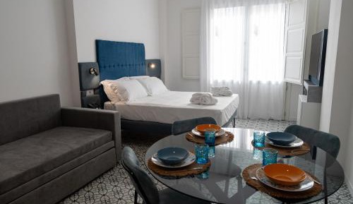 Studio with Sofa Bed