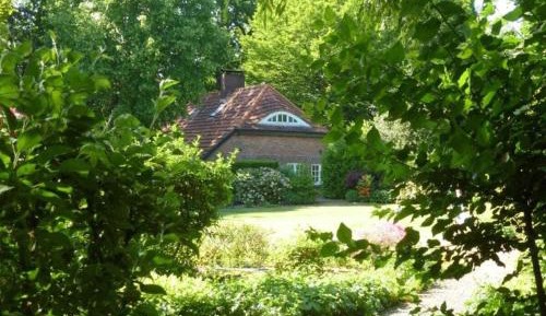 One-Bedroom Holiday Home