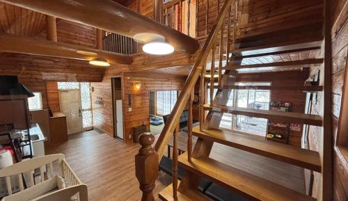Three-Bedroom Holiday Home 