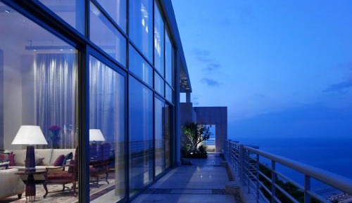 Penthouse Apartment