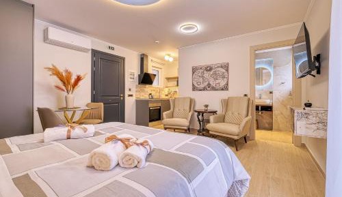 One-Bedroom Apartment with View