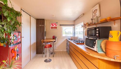 One-Bedroom House