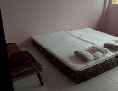 Mixed Dormitory Room
