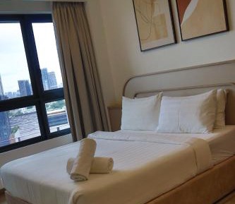 Family Two-Bedroom Apartment with View