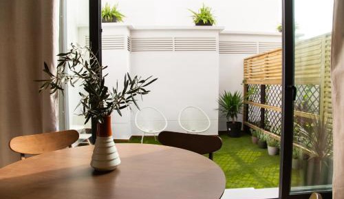 Studio with Terrace