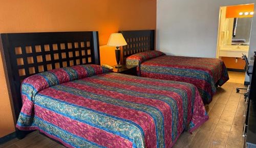 Deluxe Family Suite