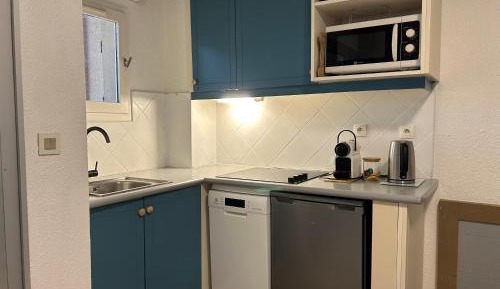 Apartment with Garden View