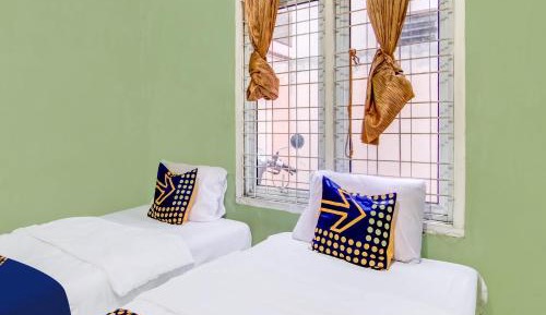 Economy Twin Room