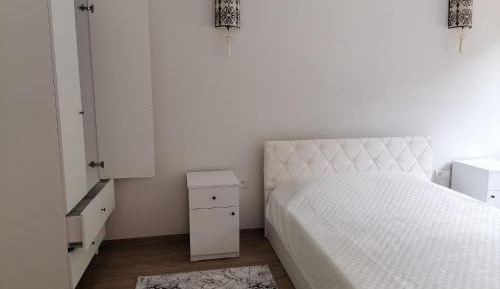 Quadruple Room with Private Bathroom