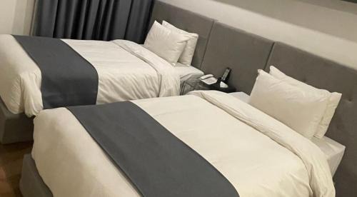 Luxury Triple Room