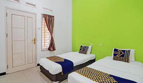Economy Twin Room