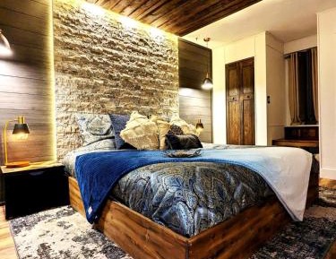 Three-Bedroom Holiday Home 