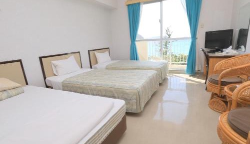 Triple Room with Sea View