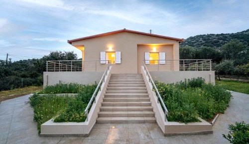 Two-Bedroom Apartment with Garden View