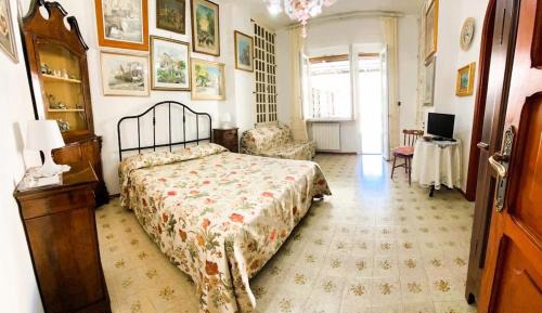 Two-Bedroom Apartment with Terrace