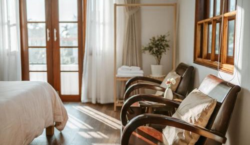 Queen Room with Balcony