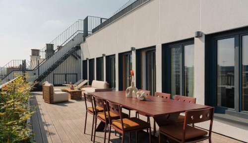 Penthouse Apartment with terrace