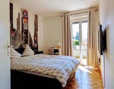 Apartment with Balcony