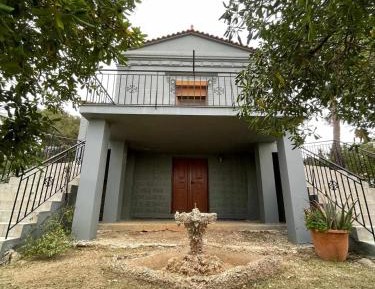 Three-Bedroom Townhouse