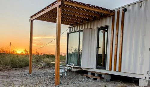 One-Bedroom House