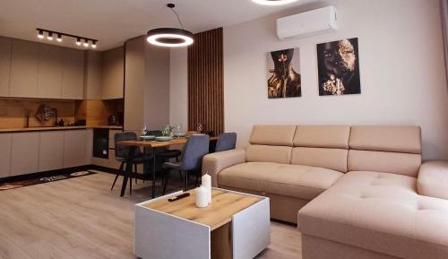 One-Bedroom Apartment with Balcony