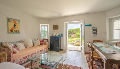 Three-Bedroom Superior Apartment