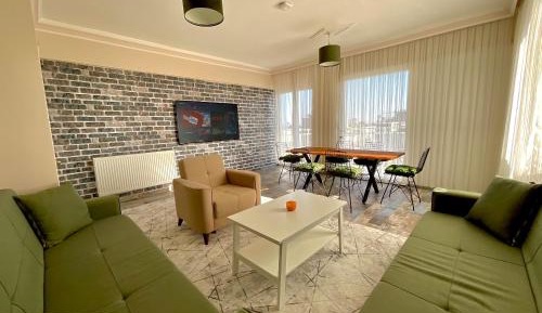 Three-Bedroom Apartment with Ocean View