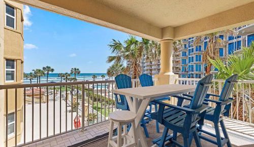 Four-Bedroom Apartment