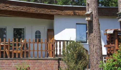 One-Bedroom Bungalow