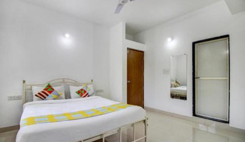 Two-Bedroom Apartment with Balcony