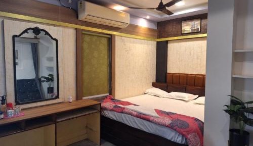One-Bedroom Apartment with Garden