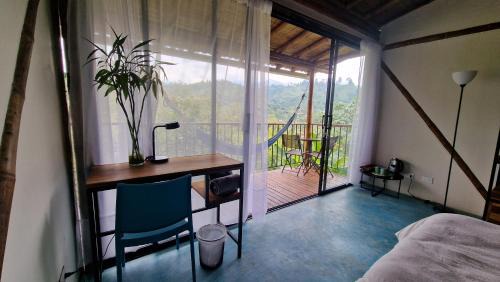 Double Room with Mountain View