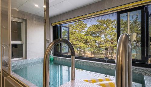 Duplex Room