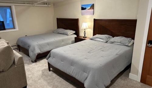 Deluxe Queen Room with Two Queen Beds