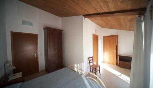 Triple Room with Sea View
