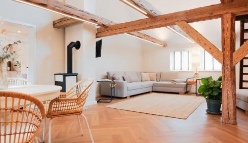 Two-Bedroom Apartment with Balcony