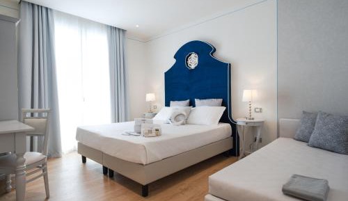 Deluxe Double or Twin Room with Balcony