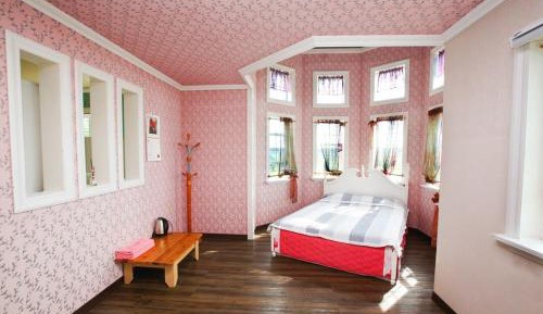 Double Room 2