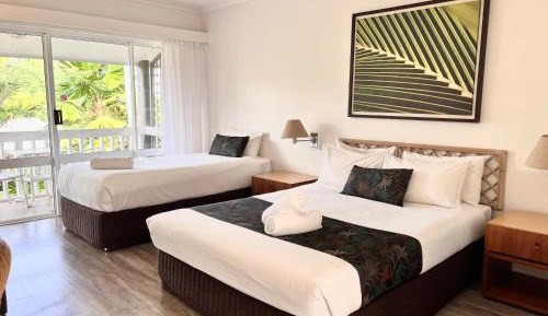Twin Room with Balcony