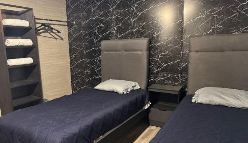 Basic Triple Room with Shared Bathroom